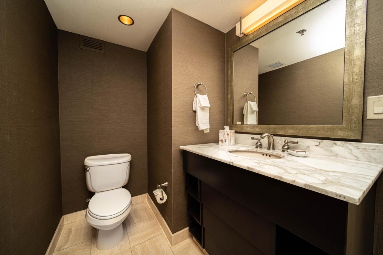 Reno Suites Hotel 3*