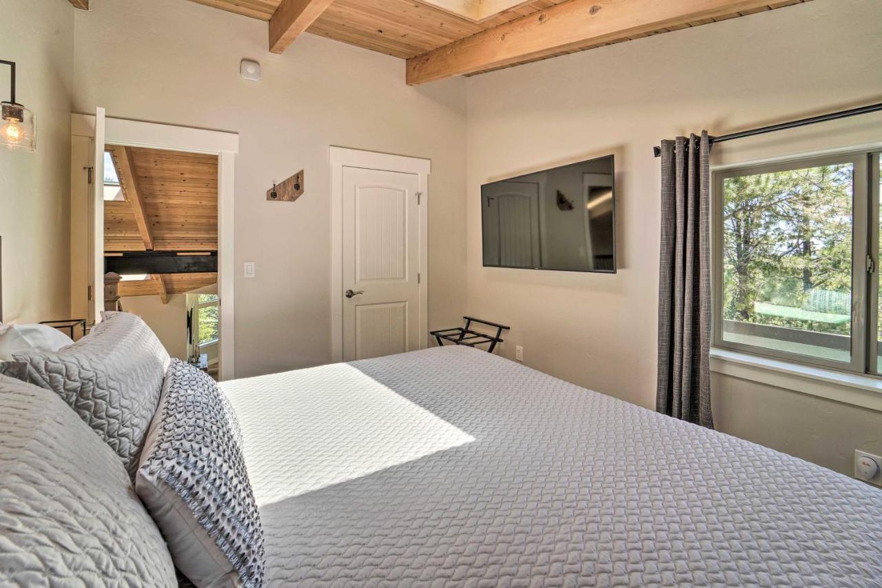 Luxe With Mountain View 3 Mi To Skiing! * Reno
