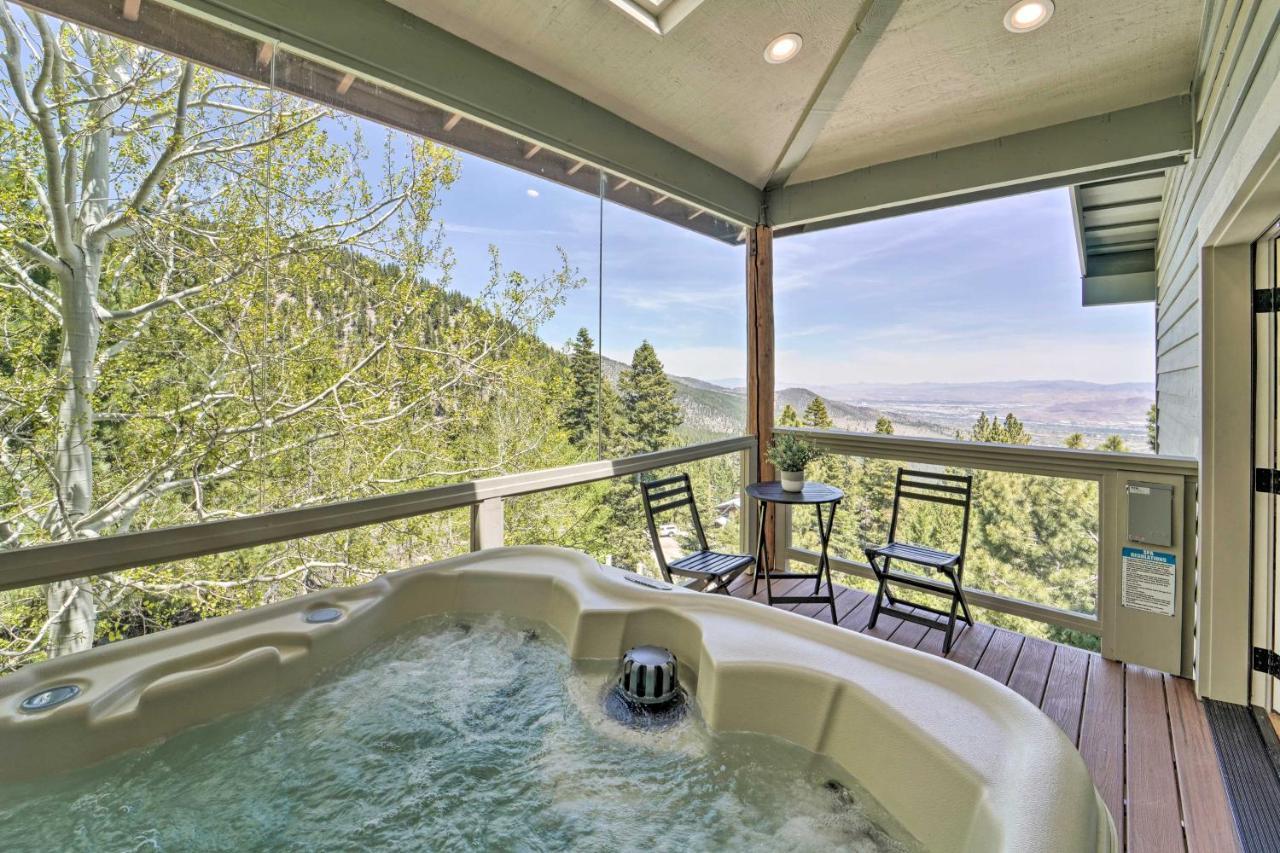 Luxe With Mountain View 3 Mi To Skiing! Holiday home Reno
