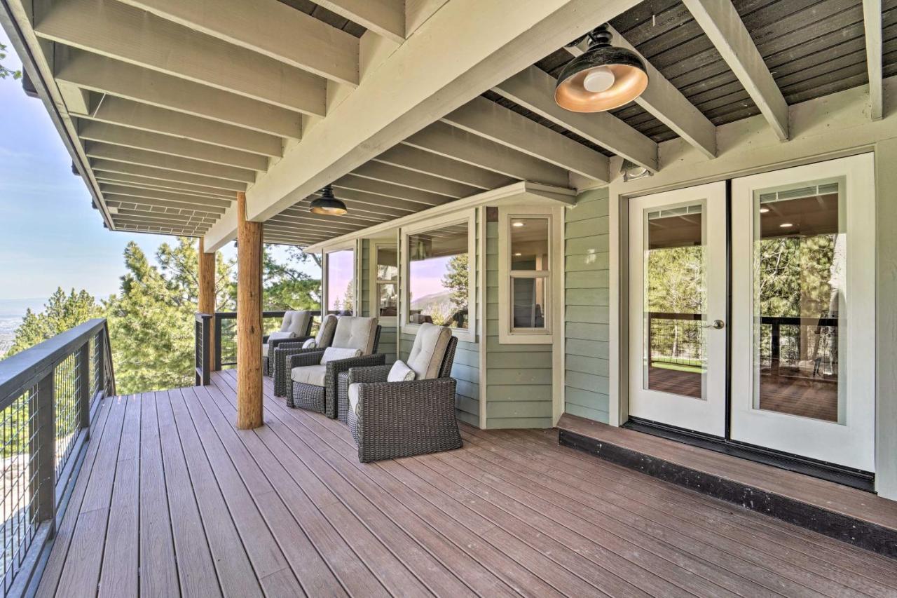 Holiday home Luxe With Mountain View 3 Mi To Skiing! Reno