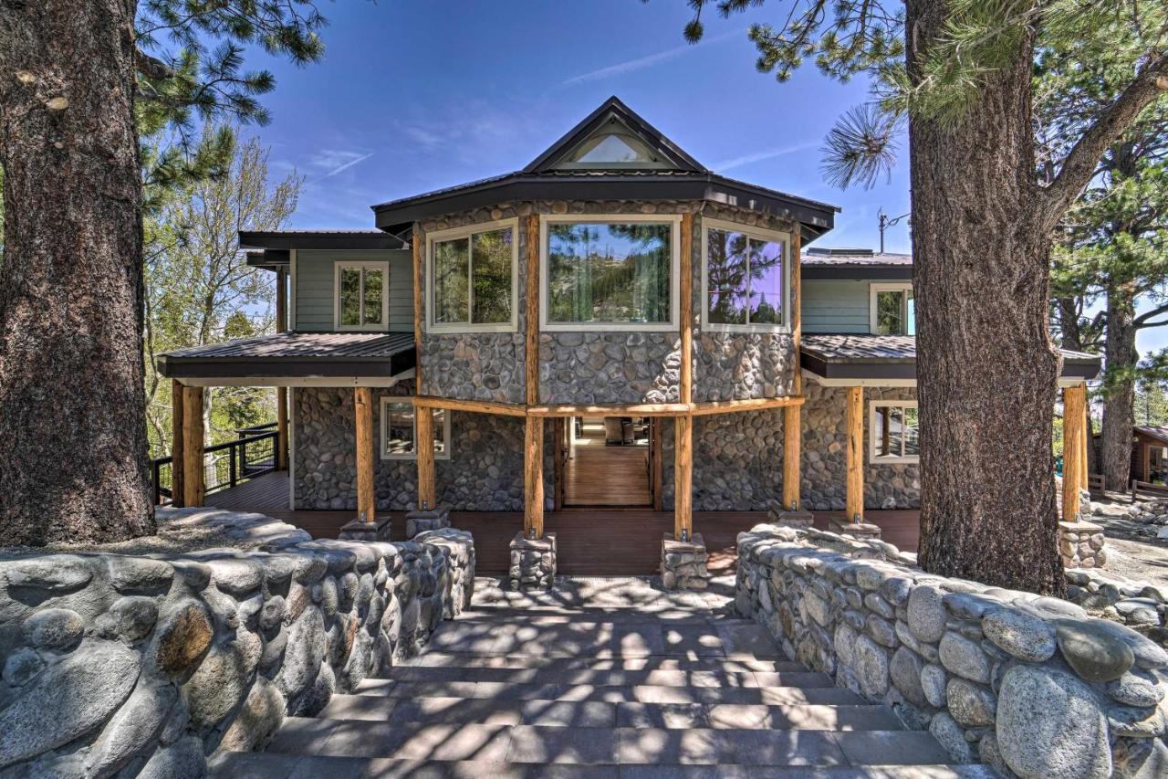 Luxe With Mountain View 3 Mi To Skiing! * Reno