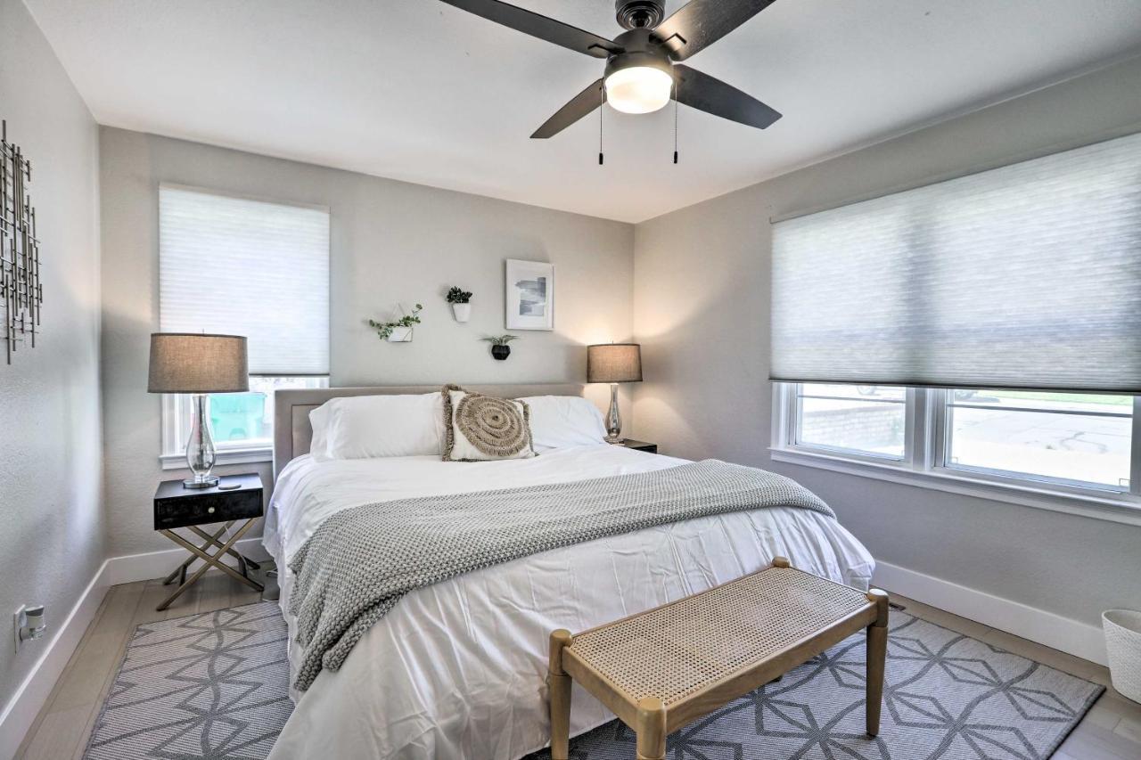 Midtown Oasis With Furnished Deck And Fire Pit
