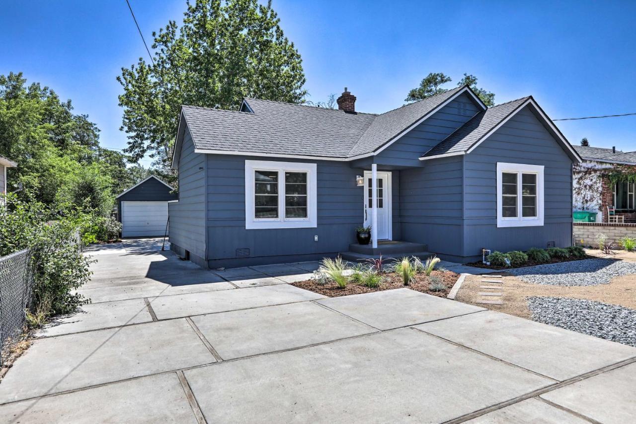 Holiday home Midtown Oasis With Furnished Deck And Fire Pit *