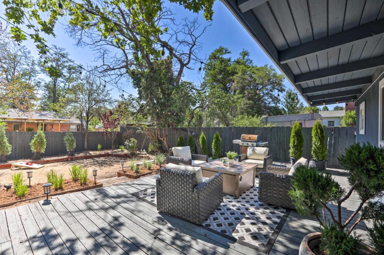 Midtown Oasis With Furnished Deck And Fire Pit Holiday home