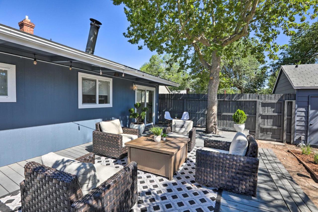 Midtown Oasis With Furnished Deck And Fire Pit Reno