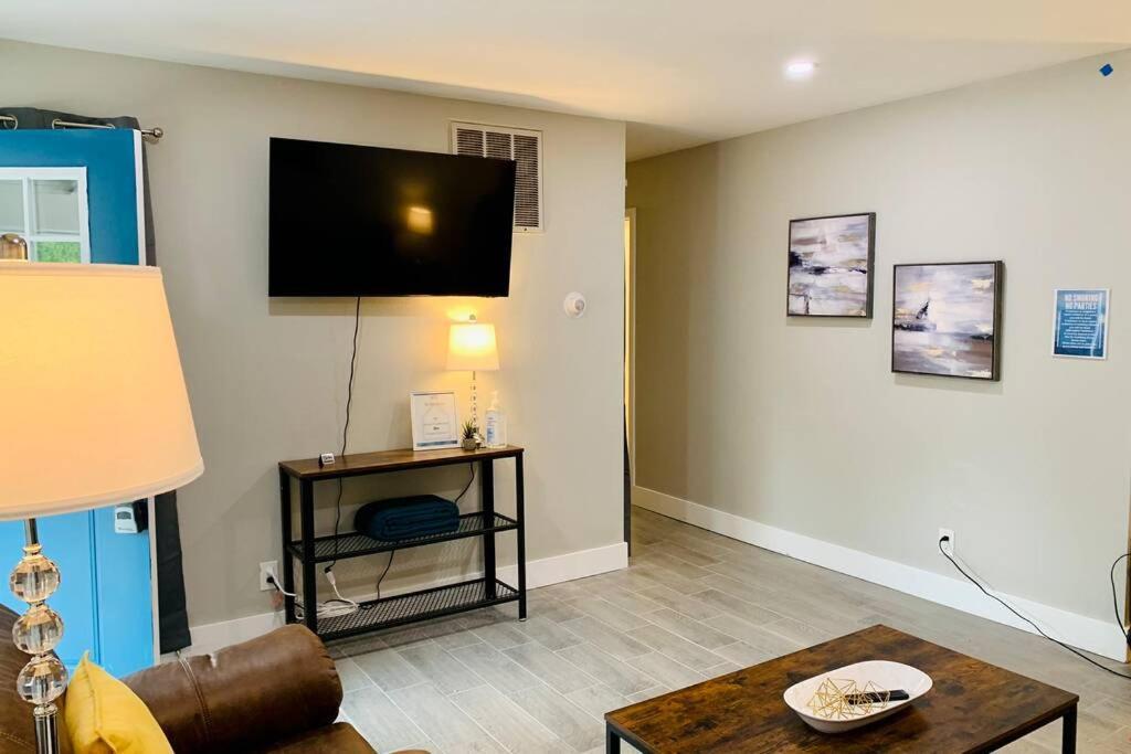 3 Bedrooms With King Beds Minutes From Downtown Holiday home Reno