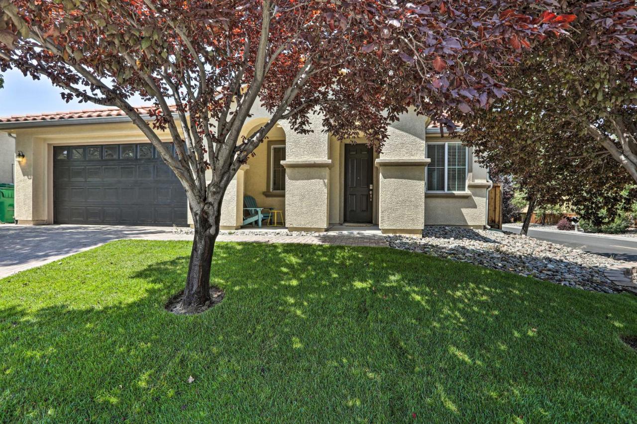 Holiday home Quiet Retreat About 12 Mi To Riverwalk District! Reno