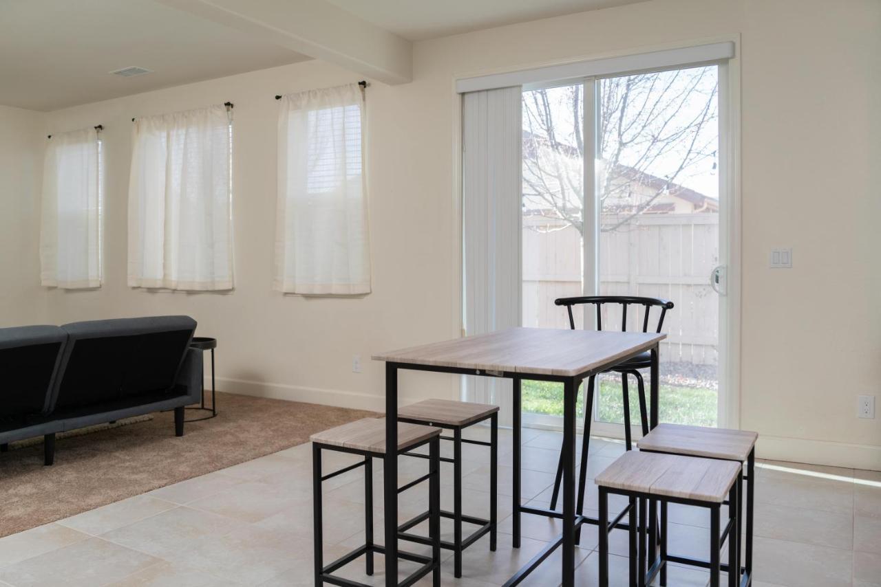 Dream Family In South 4 Bed 30 Min To Tahoe *