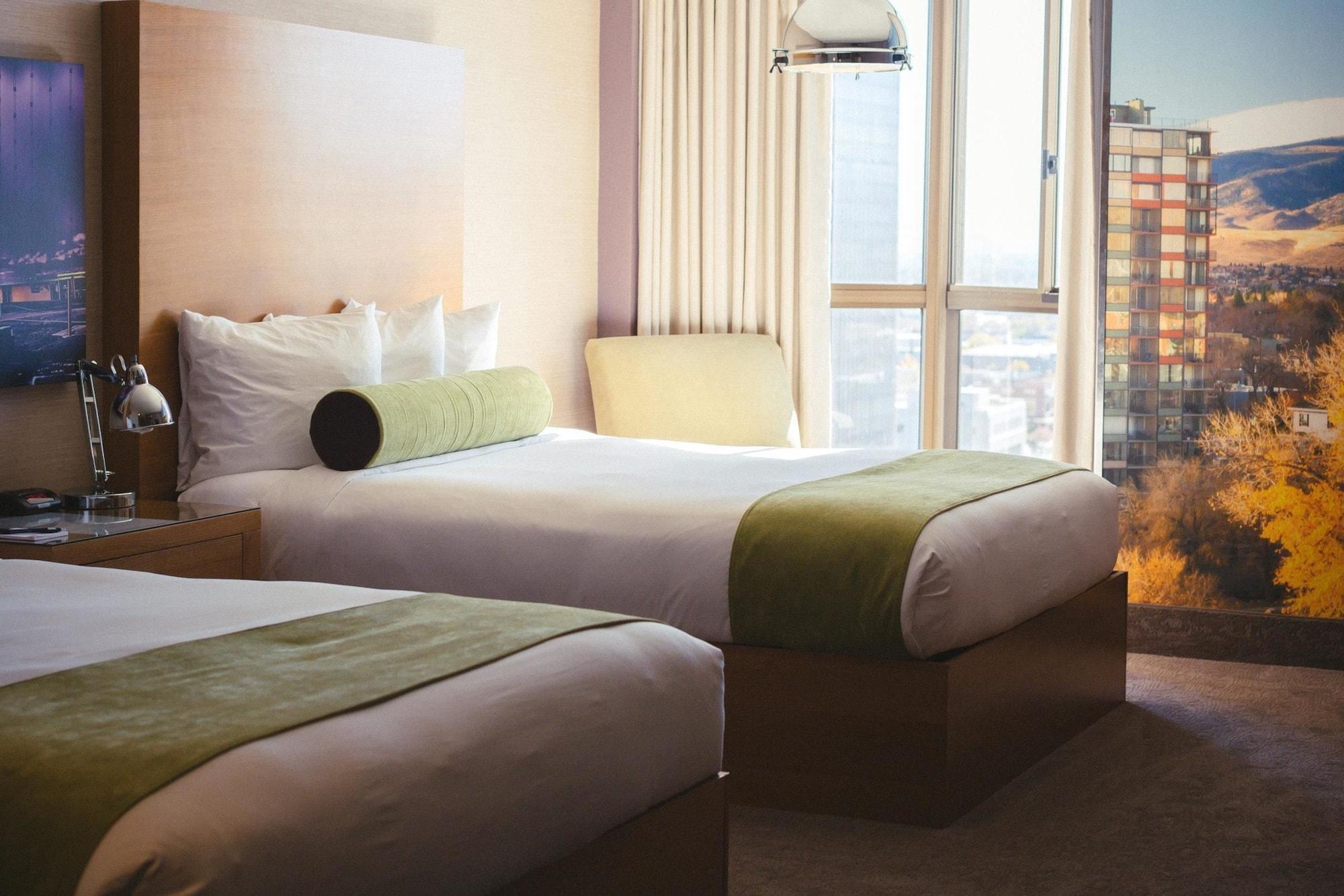 Whitney Peak Reno, Tapestry Collection By Hilton