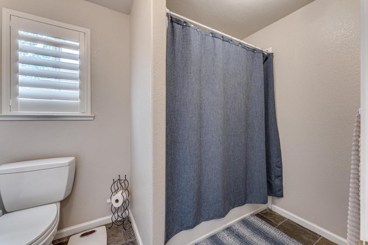 Holiday home Comfy Home Near Unr, San Rafael Park, And Downtown Reno