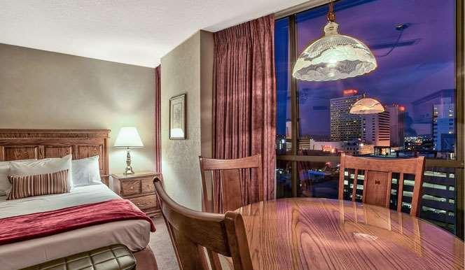 Plaza Club Hotel