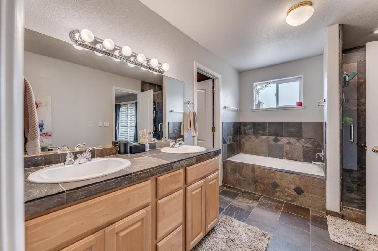 Comfy Home Near Unr, San Rafael Park, And Downtown Holiday home Reno