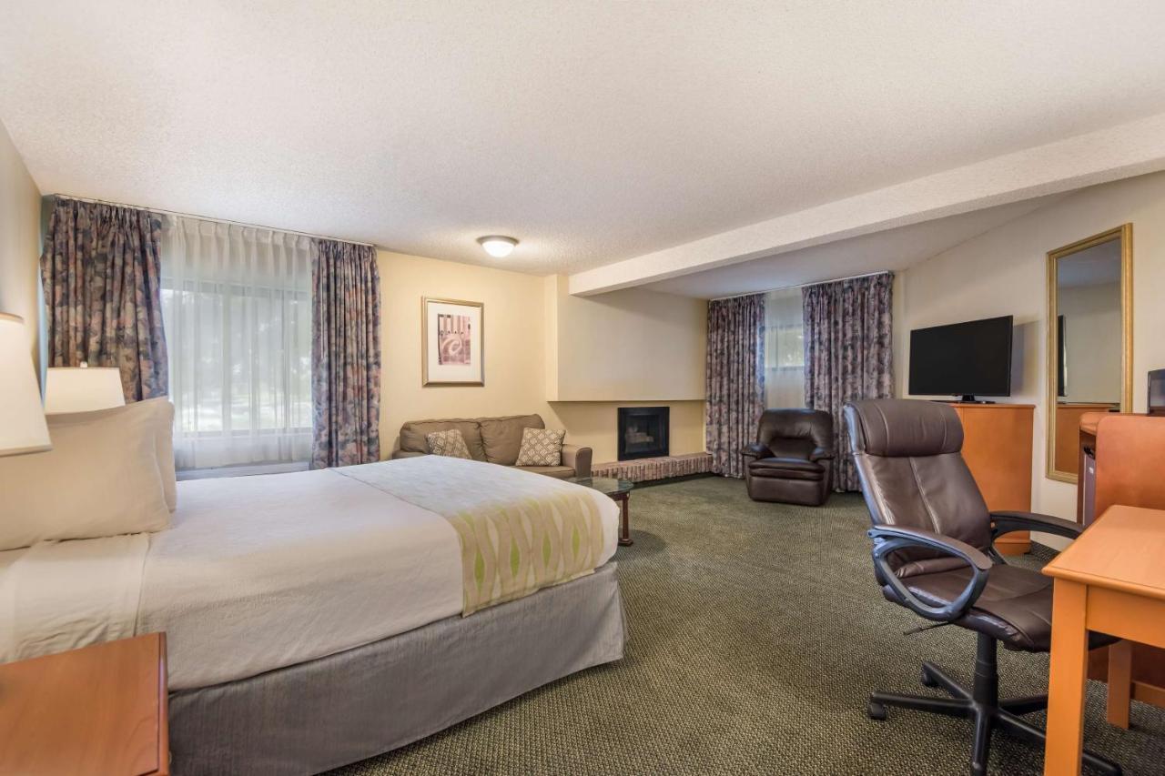 Hotel Surestay By Western Airport Reno