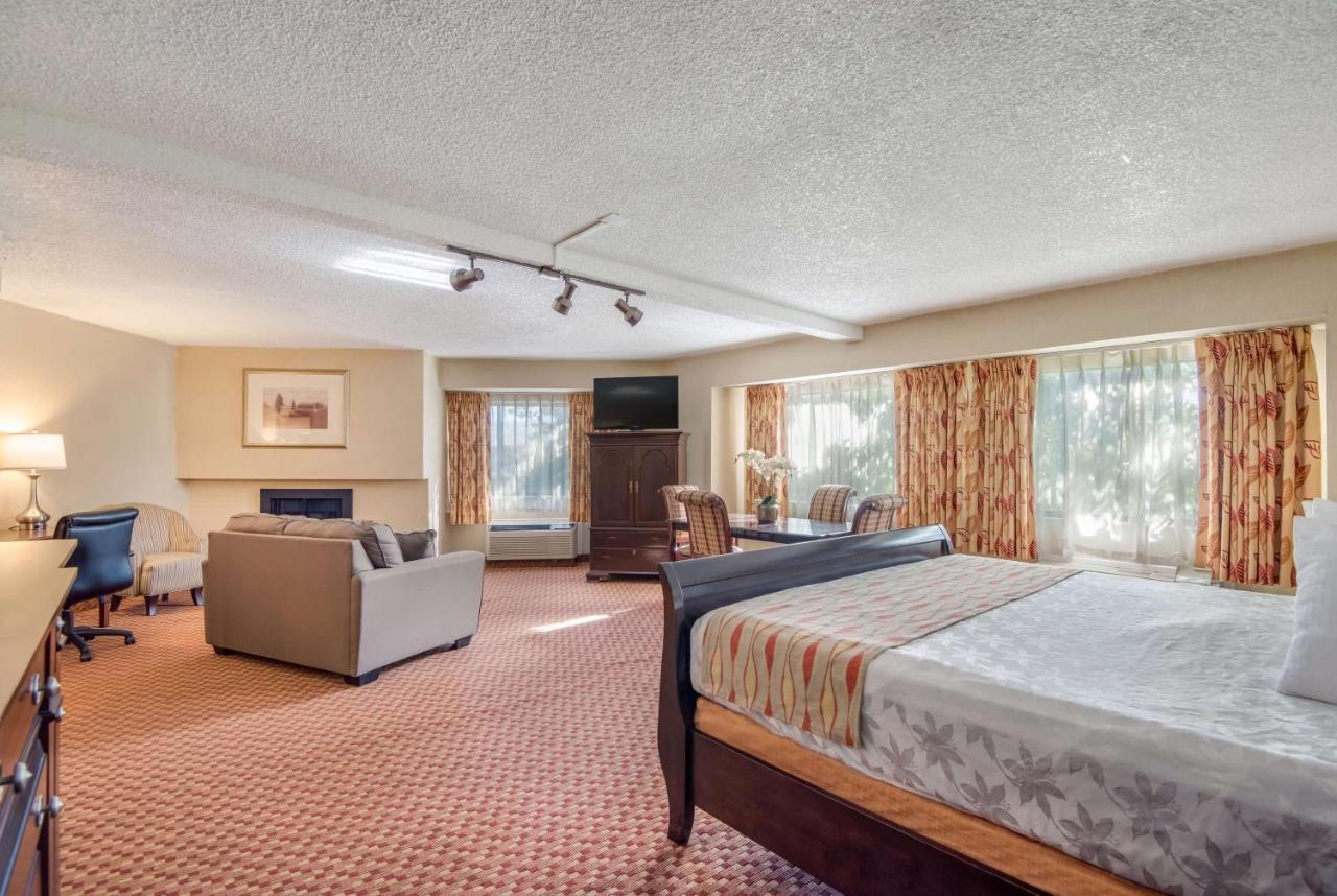 Surestay By Western Airport Reno