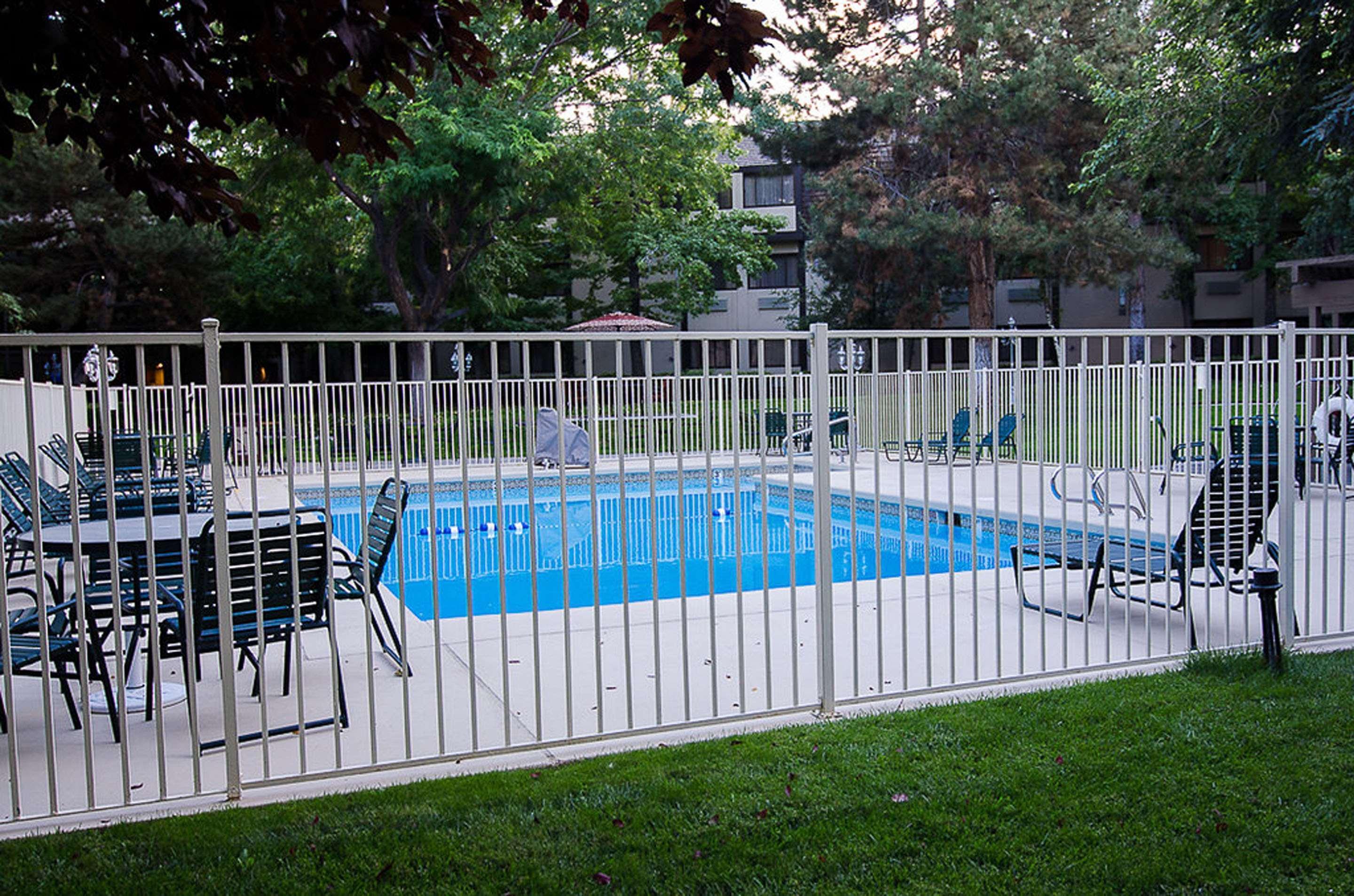 Surestay By Western Airport 3* Reno