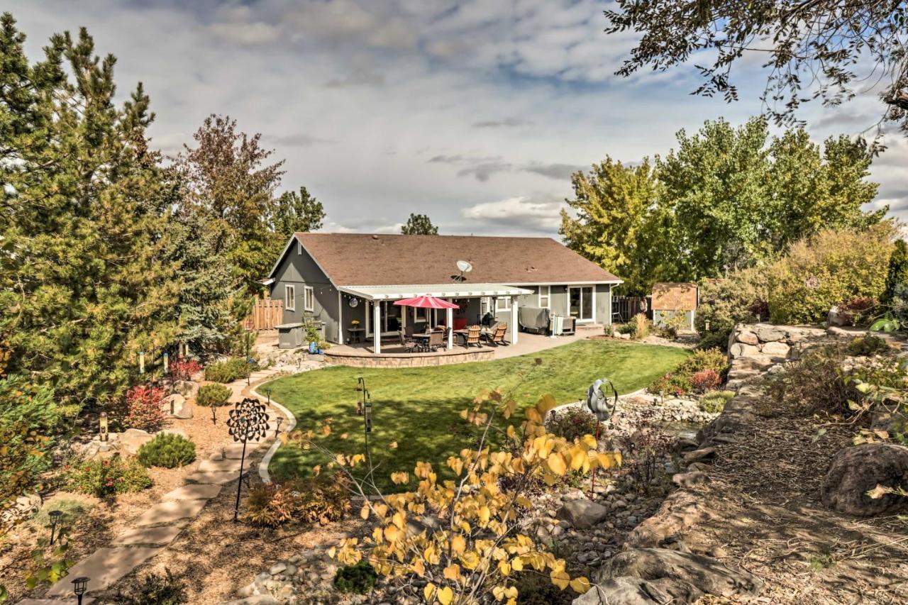 With Private Yard And Hot Tub *
