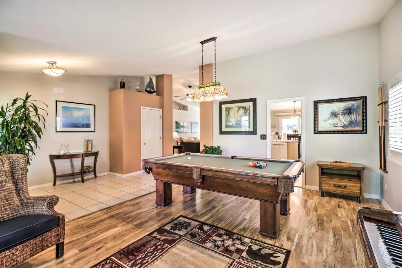 With Private Yard And Hot Tub * Reno