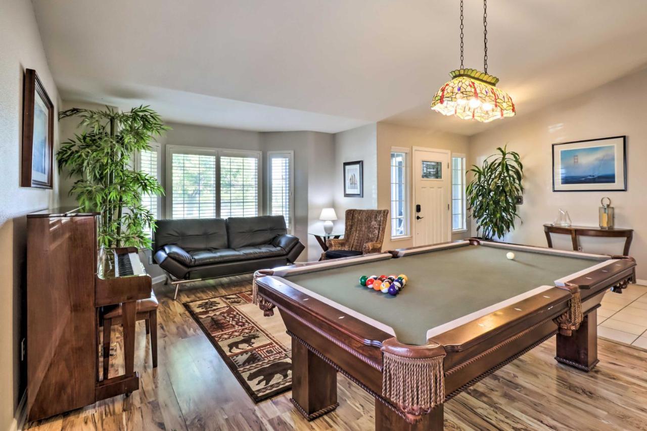 Holiday home With Private Yard And Hot Tub
