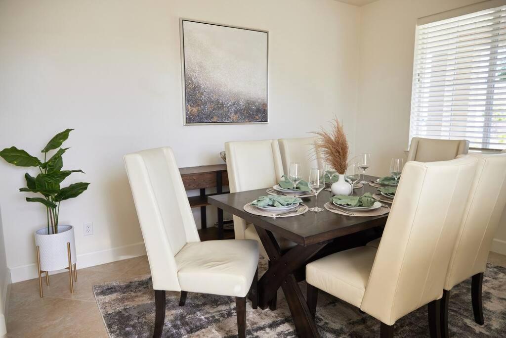 Holiday home New Upscale House, Tahoe 30-min W/ Cal King Reno