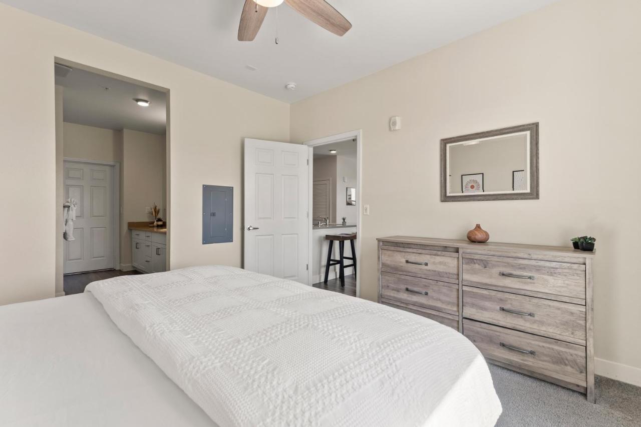 Luxury Retreat - King Beds, Hot Tub, & Pool - Family & Remote Work Friendly Apartment