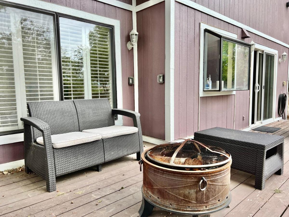 Dt - 4br With Patio, Bbq Grill, Games Holiday home *