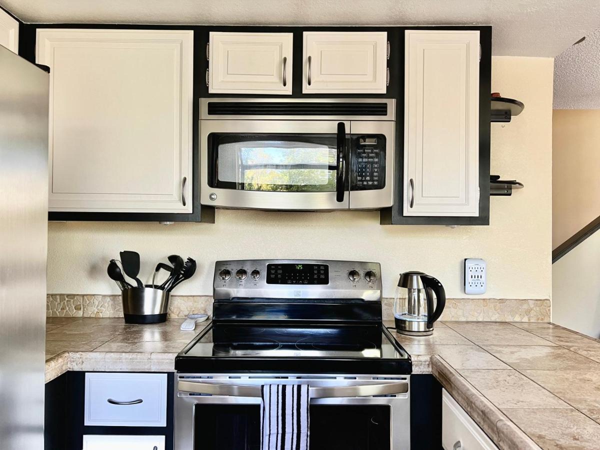 Dt - 4br With Patio, Bbq Grill, Games Holiday home