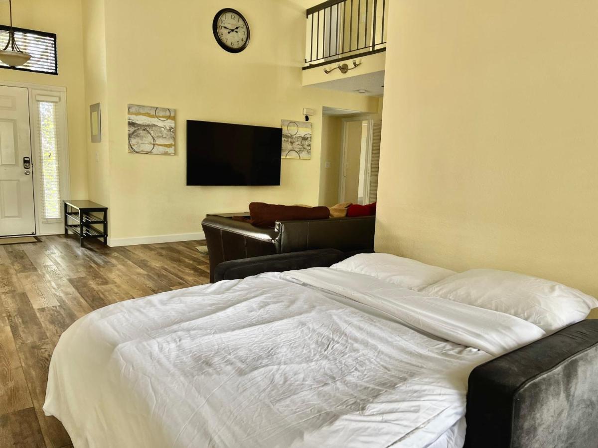 Dt - 4br With Patio, Bbq Grill, Games Reno