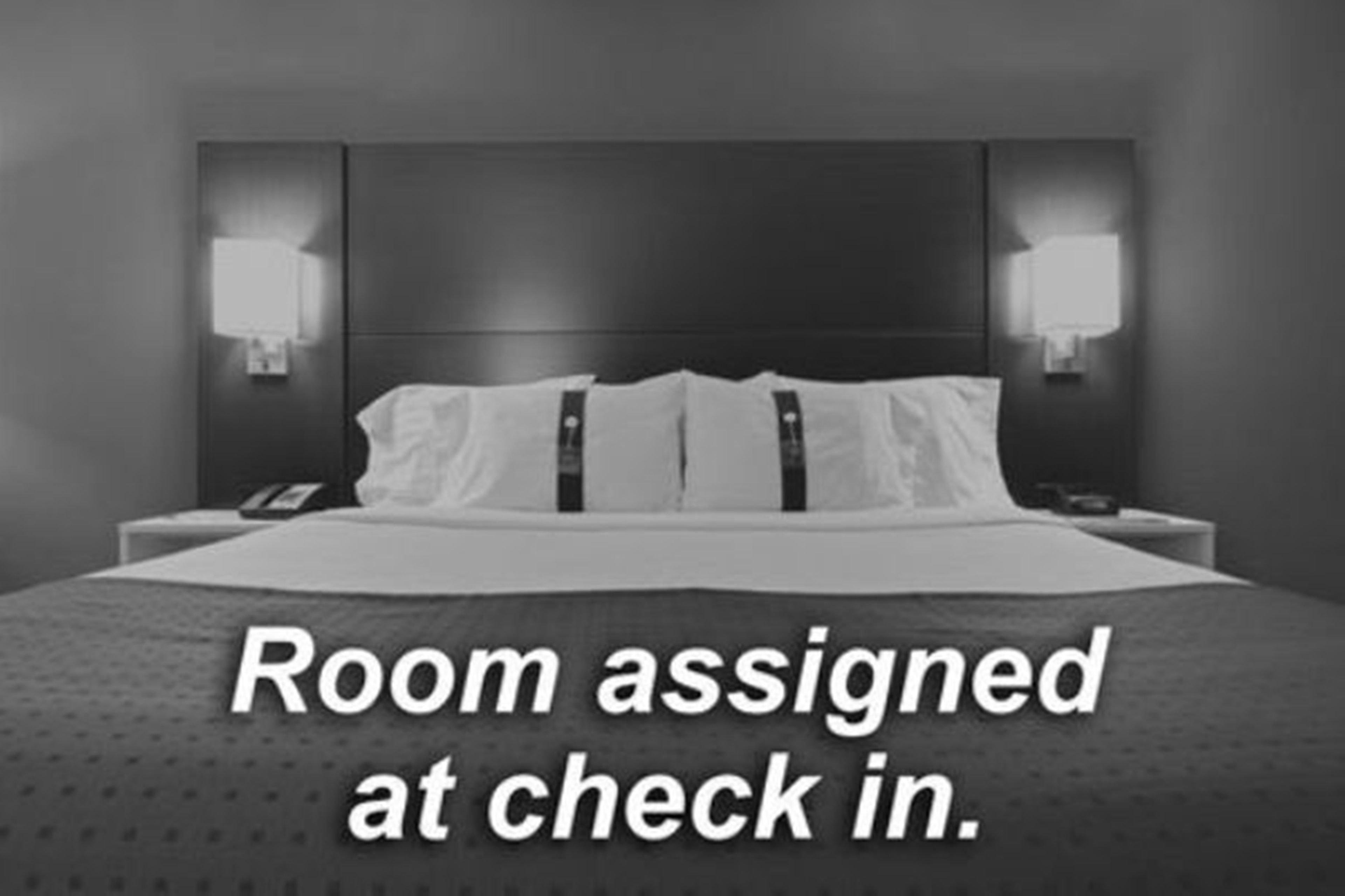 Hotel Express Airport By Ihg