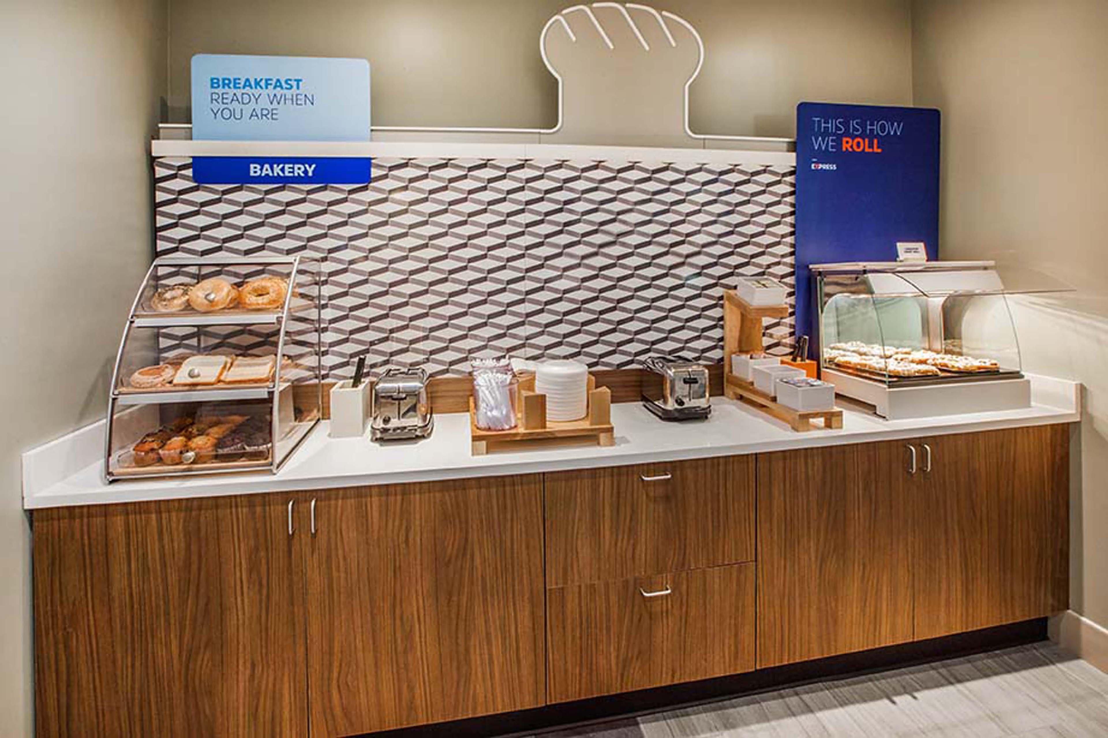 Hotel Express Airport By Ihg Reno