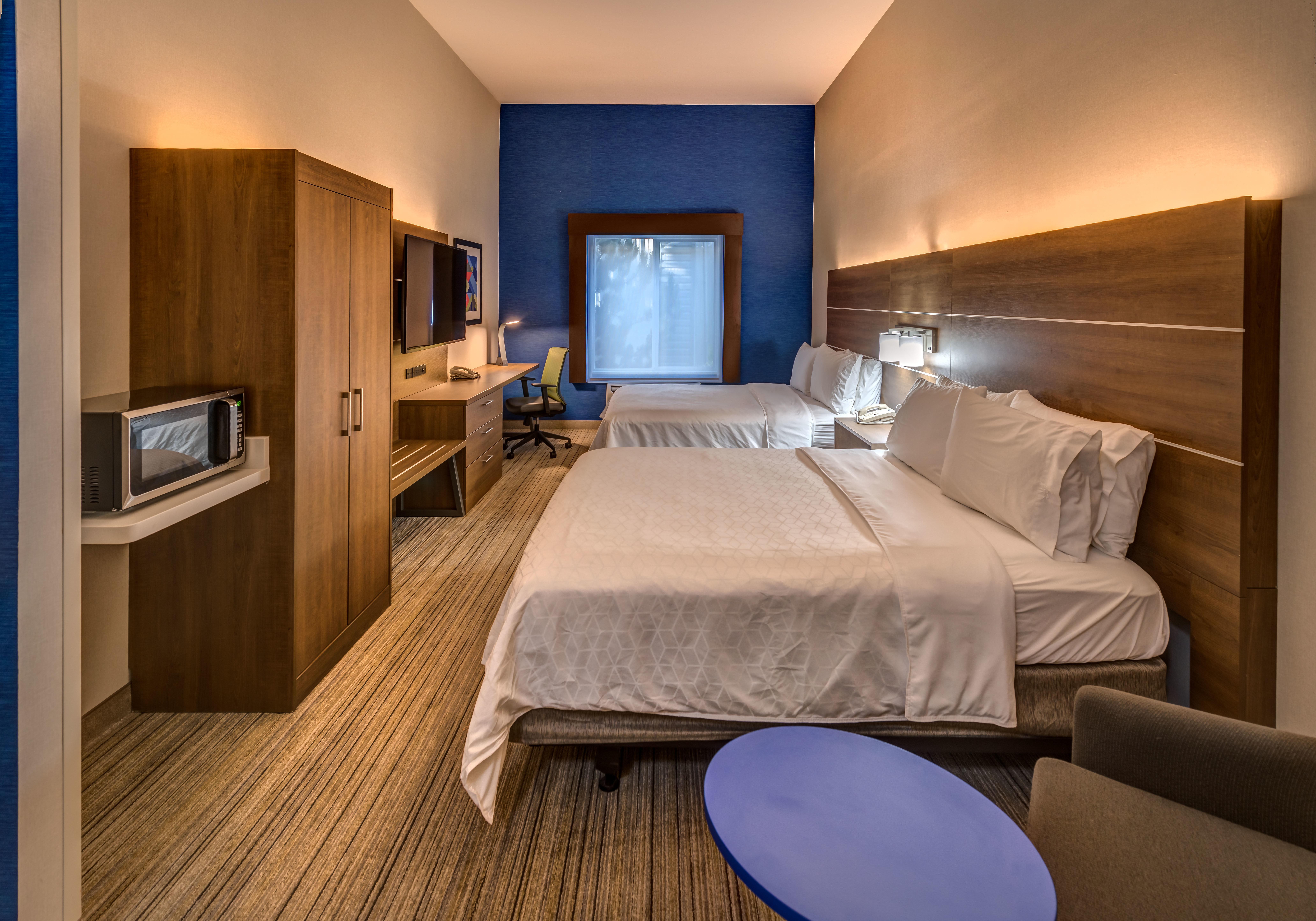 Hotel Express Airport By Ihg