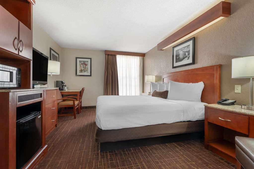 Western Boomtown Casino Hotel