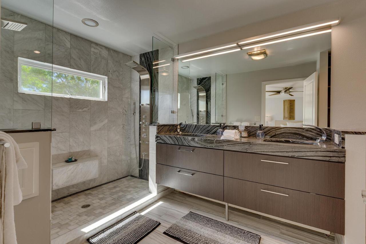 @ Marbella Lane - Eccentric 4br Modern Ranch Holiday home