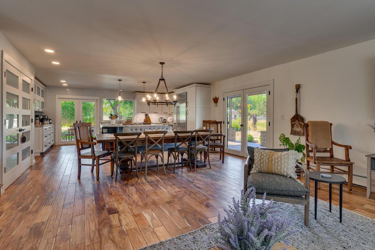 Holiday home @ Marbella Lane - Eccentric 4br Modern Ranch