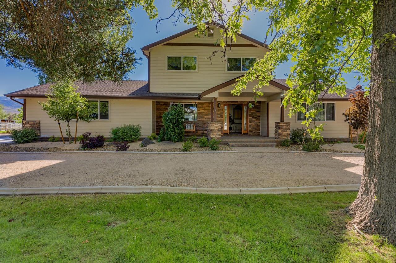 Holiday home @ Marbella Lane - Eccentric 4br Modern Ranch *