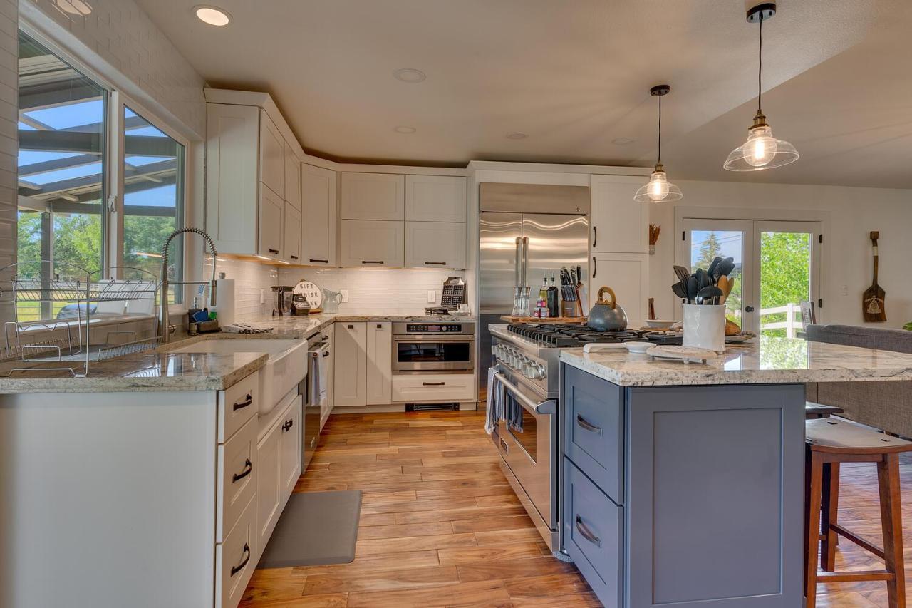 @ Marbella Lane - Eccentric 4br Modern Ranch Holiday home