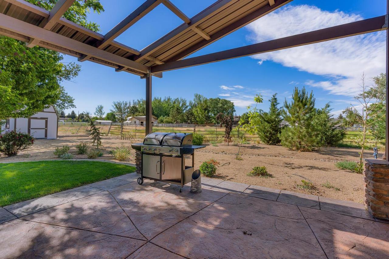 @ Marbella Lane - Eccentric 4br Modern Ranch Reno