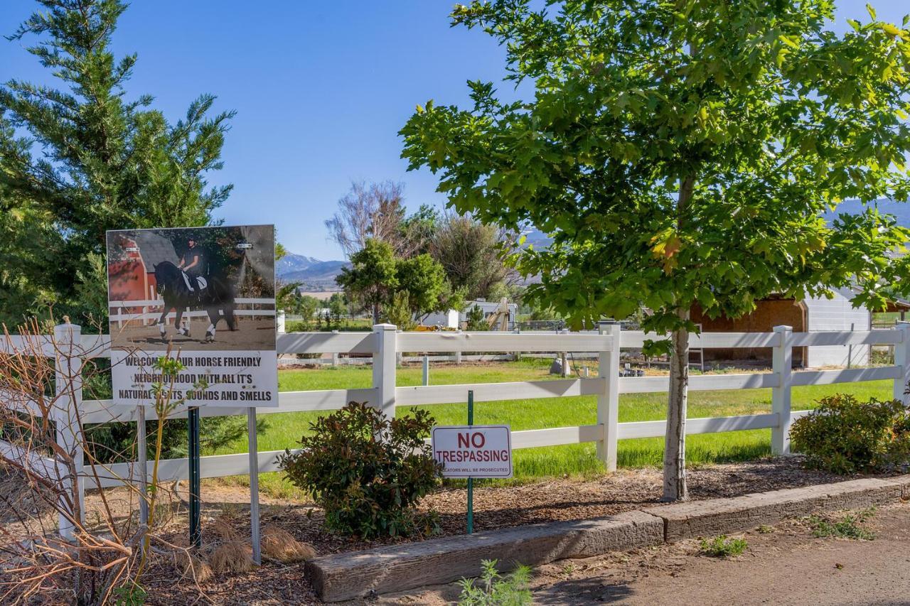 Holiday home @ Marbella Lane - Eccentric 4br Modern Ranch *