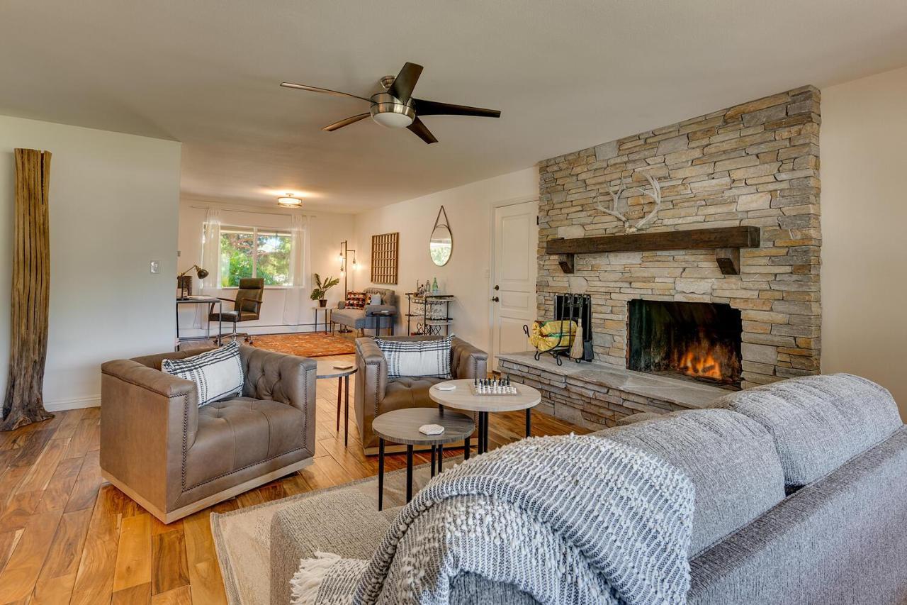 @ Marbella Lane - Eccentric 4br Modern Ranch Holiday home Reno