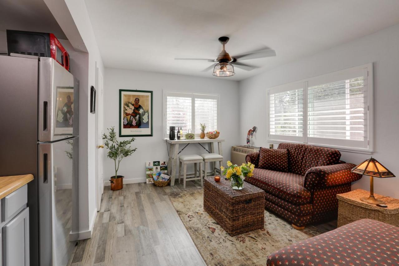 Apartment Cozy Vacation Less Than 1 Mi To Midtown!
