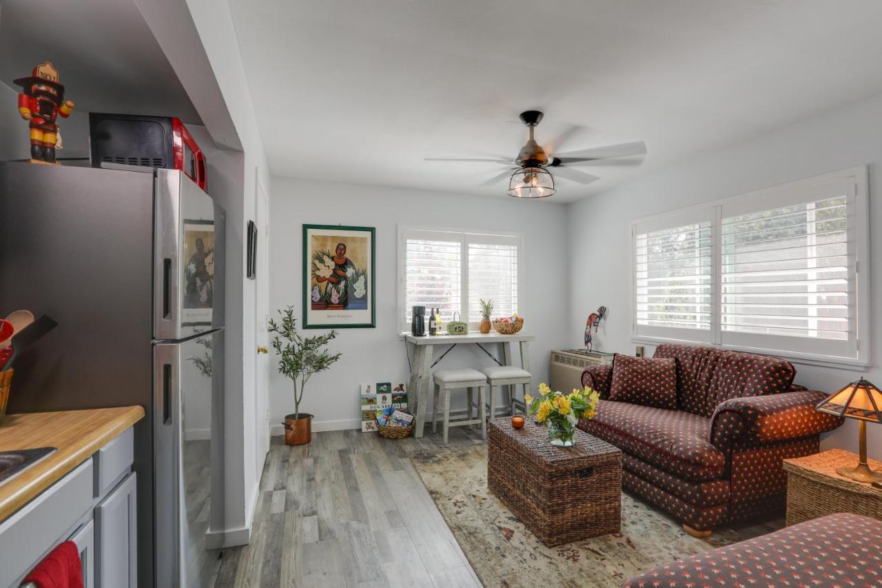 Cozy Vacation Less Than 1 Mi To Midtown! Apartment Reno