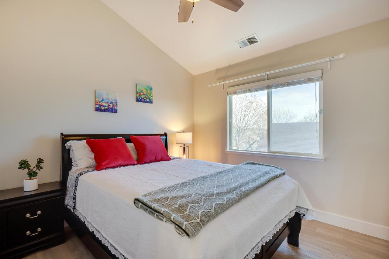 Holiday home Spacious Family Retreat - 4 Mi To Downtown!