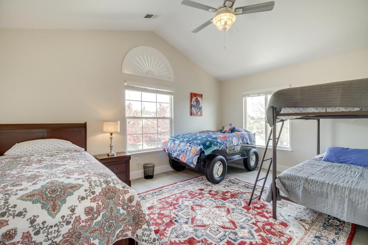 Spacious Family Retreat - 4 Mi To Downtown! Holiday home Reno