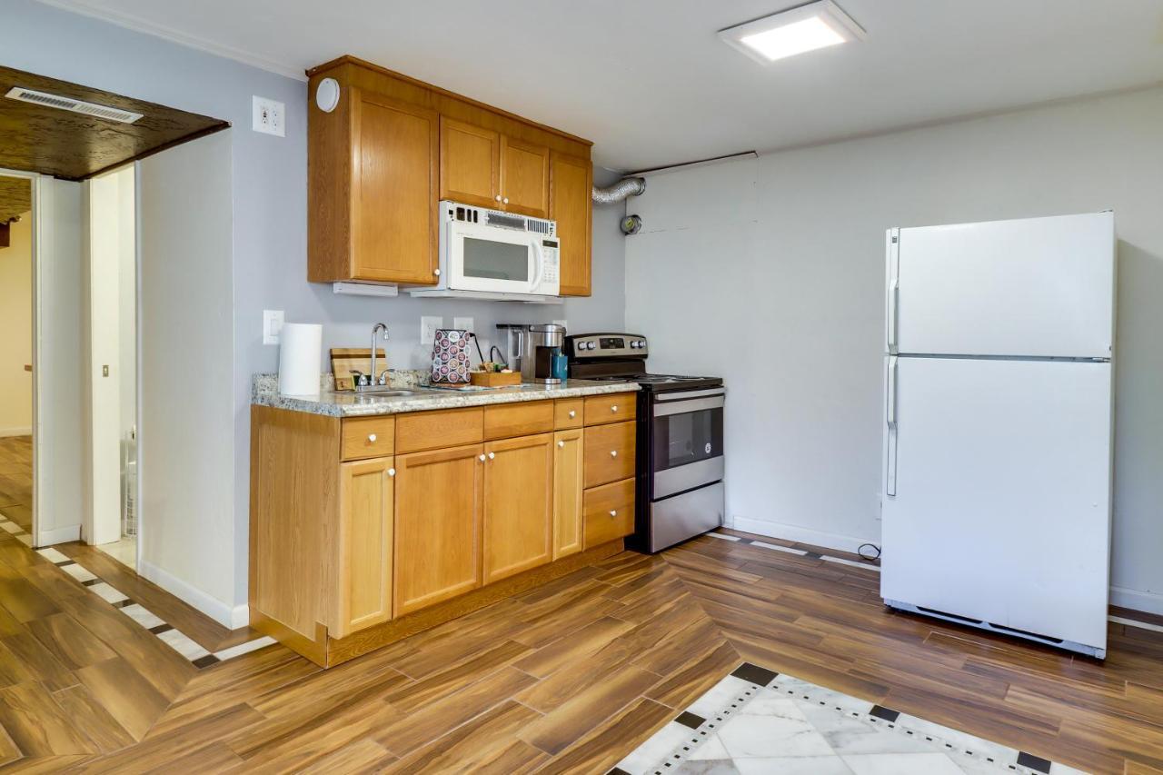 Holiday home Spacious Vacation About 3 Mi To Midtown!