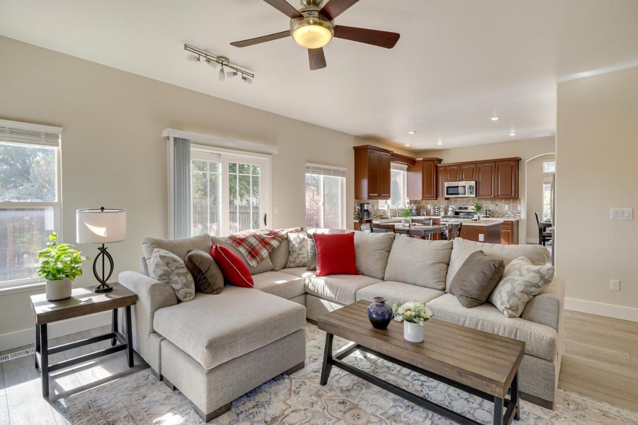 Spacious Family Retreat - 4 Mi To Downtown! Holiday home *