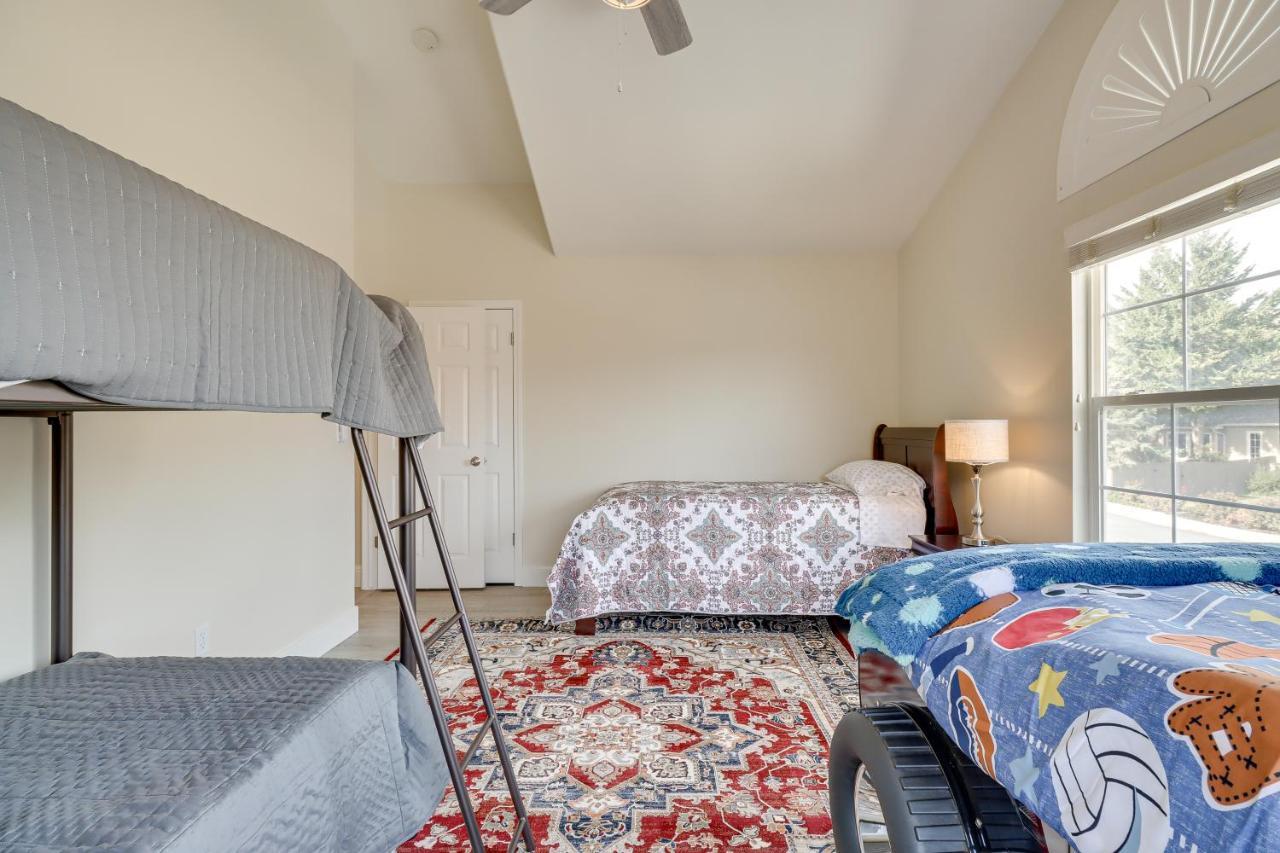 Holiday home Spacious Family Retreat - 4 Mi To Downtown!