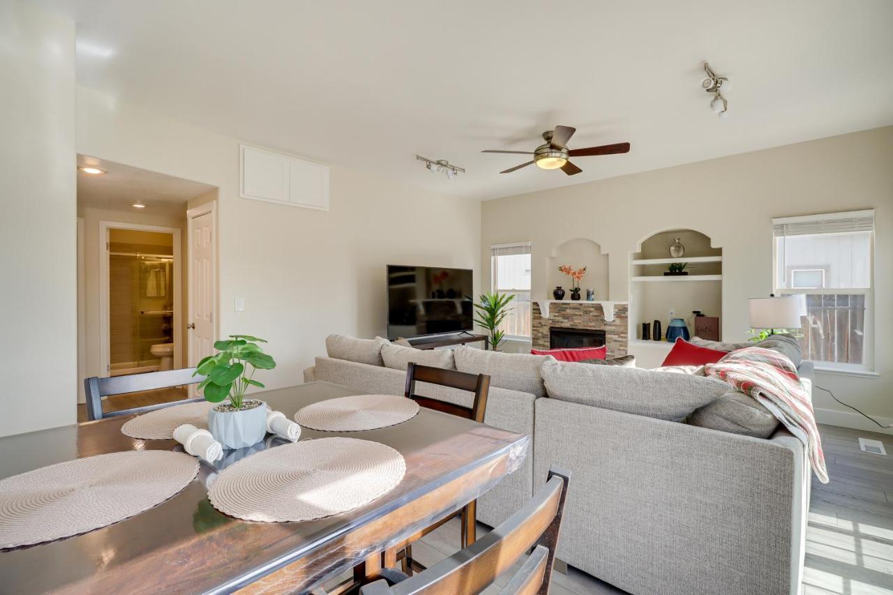 Spacious Family Retreat - 4 Mi To Downtown! Holiday home *