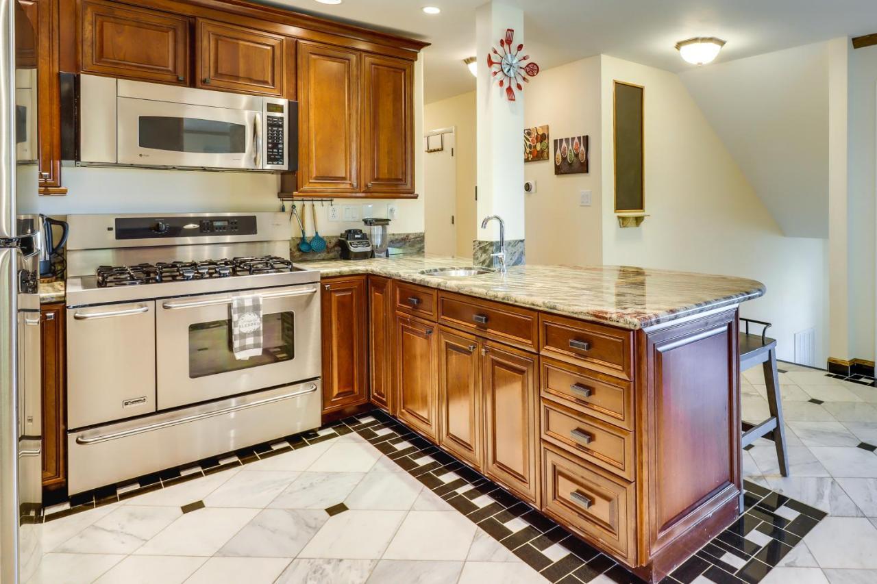 Holiday home Spacious Vacation About 3 Mi To Midtown!