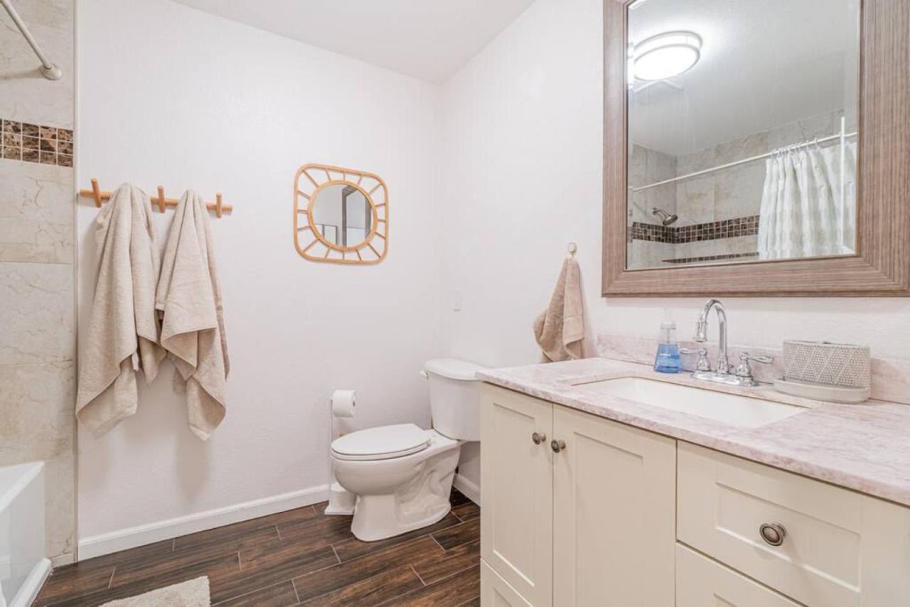 Vibrant Boho 3 Bed Pet Friendly