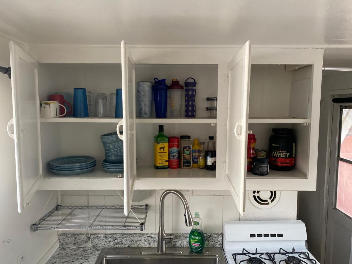 Midtown Charm: 1br Urban Pad Apartment Reno
