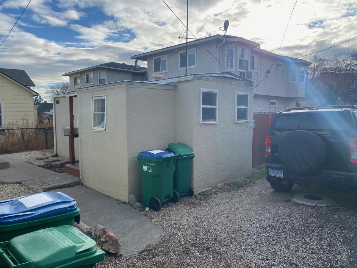 Midtown Charm: 1br Urban Pad